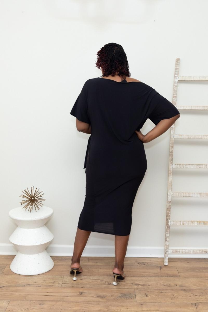 (Plus Size) Effortless Luxe Midi Dress